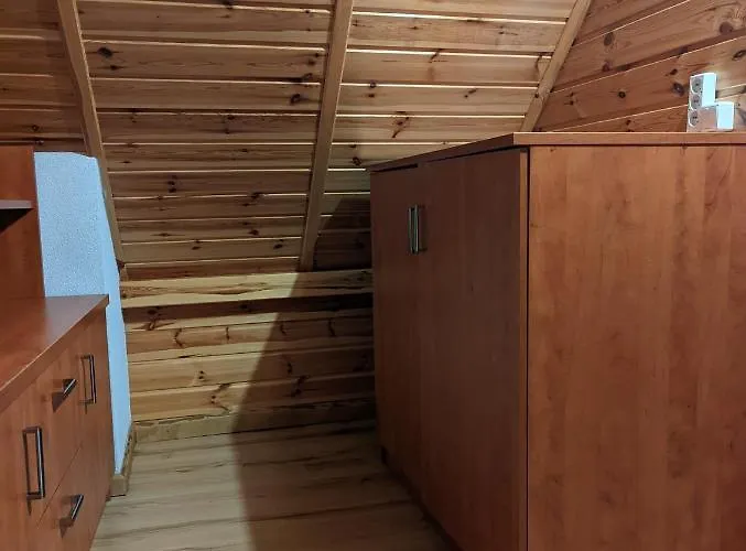 Semesterbostad Czarcie Glazy