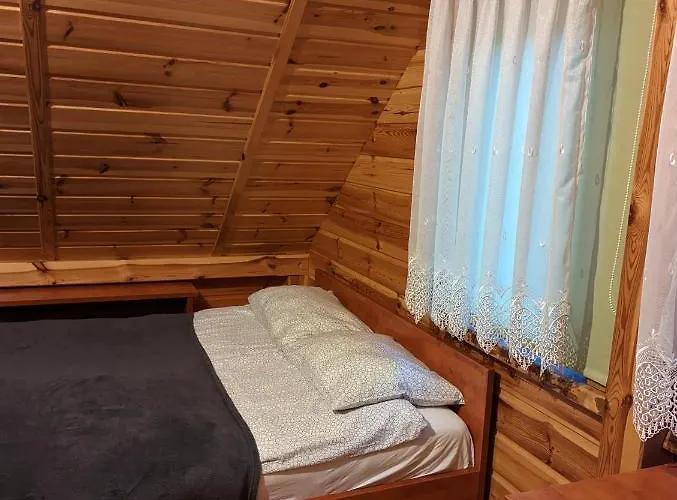 Semesterbostad Czarcie Glazy *