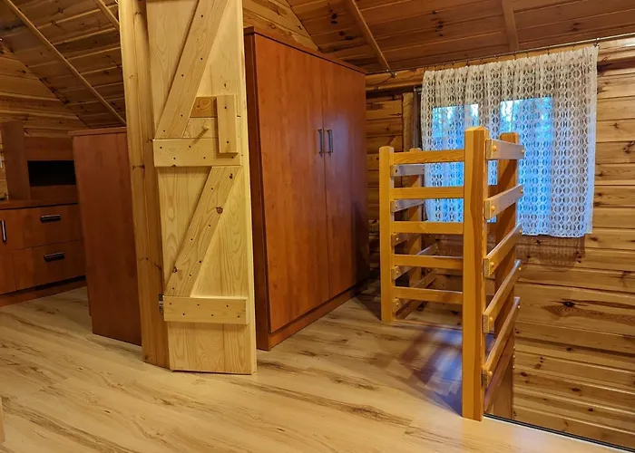 Czarcie Glazy Semesterbostad Wiele