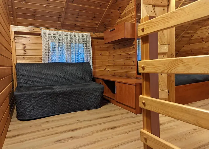 Semesterbostad Czarcie Glazy Wiele